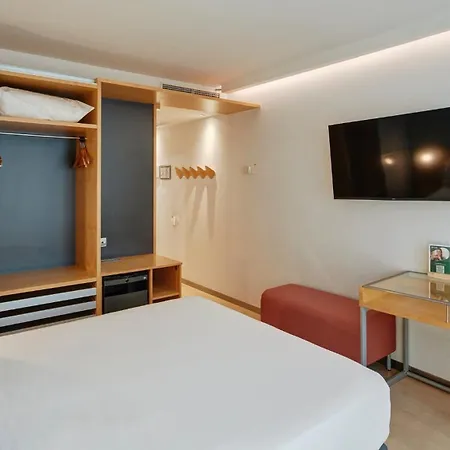 فندق Sercotel Caspe برشلونة