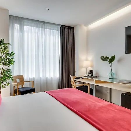 فندق Sercotel Caspe 4*