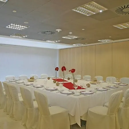 فندق Sercotel Caspe 4*