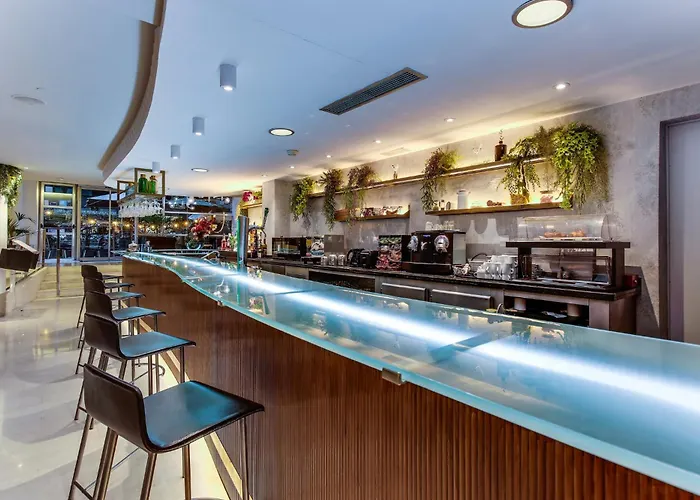 Sercotel Caspe 酒店 4*